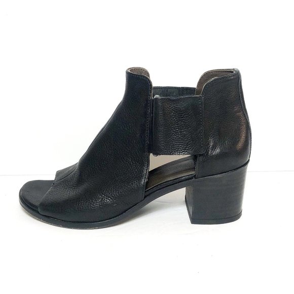 COCLICO Shoes Coclico Black Leather Open Toe Ankle Strap Bootie